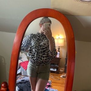 Gracia patterned top